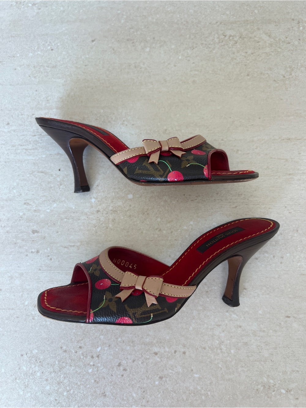 Louis Vuitton Red Monogram Murakami Cherry Mule Sandals - Picture 4 of 8